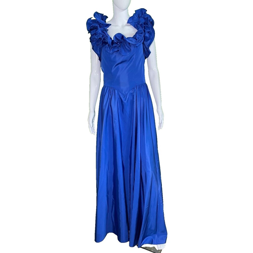 1986 Formal Size 8 Blue Chiffon Off Shoulder Ruffled Neckline Ballgown Dress